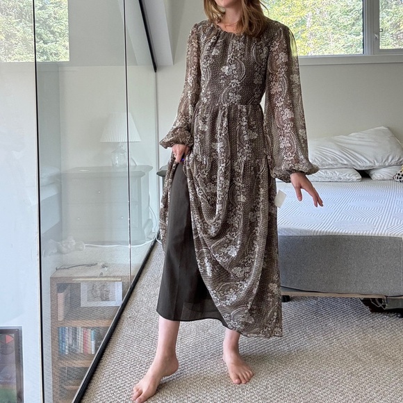 Anthro En Saison xs-s NWT Paisley Long Sleeve Maxi Dress - Picture 9 of 15